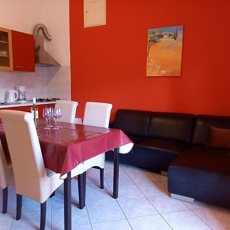 Apartment Valerija Baška Exteriör bild