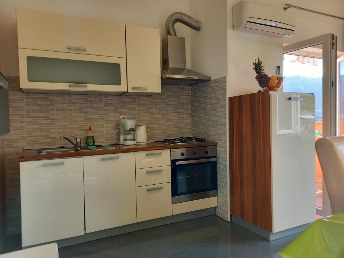 Apartment Valerija Baška Exteriör bild