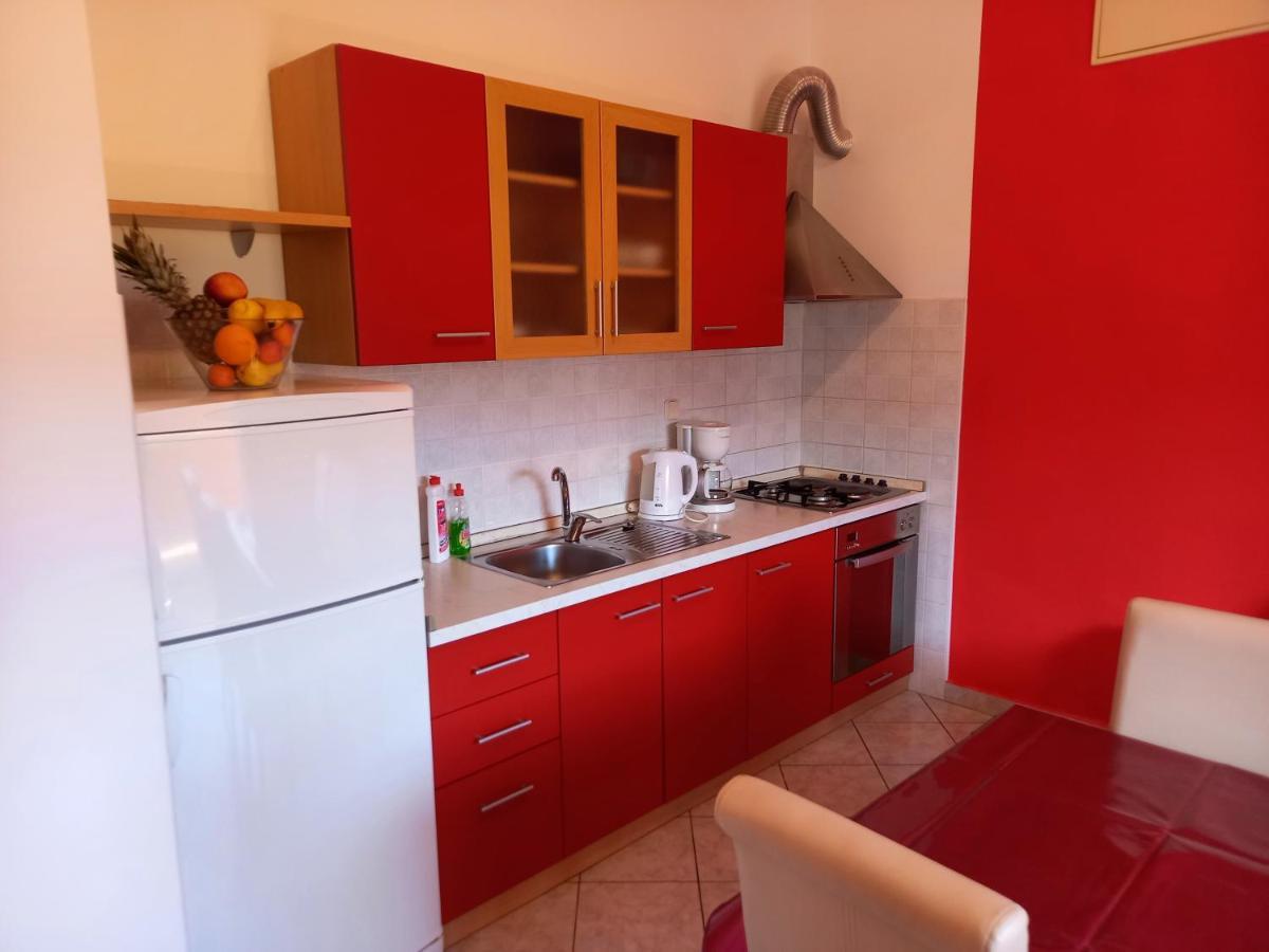 Apartment Valerija Baška Exteriör bild